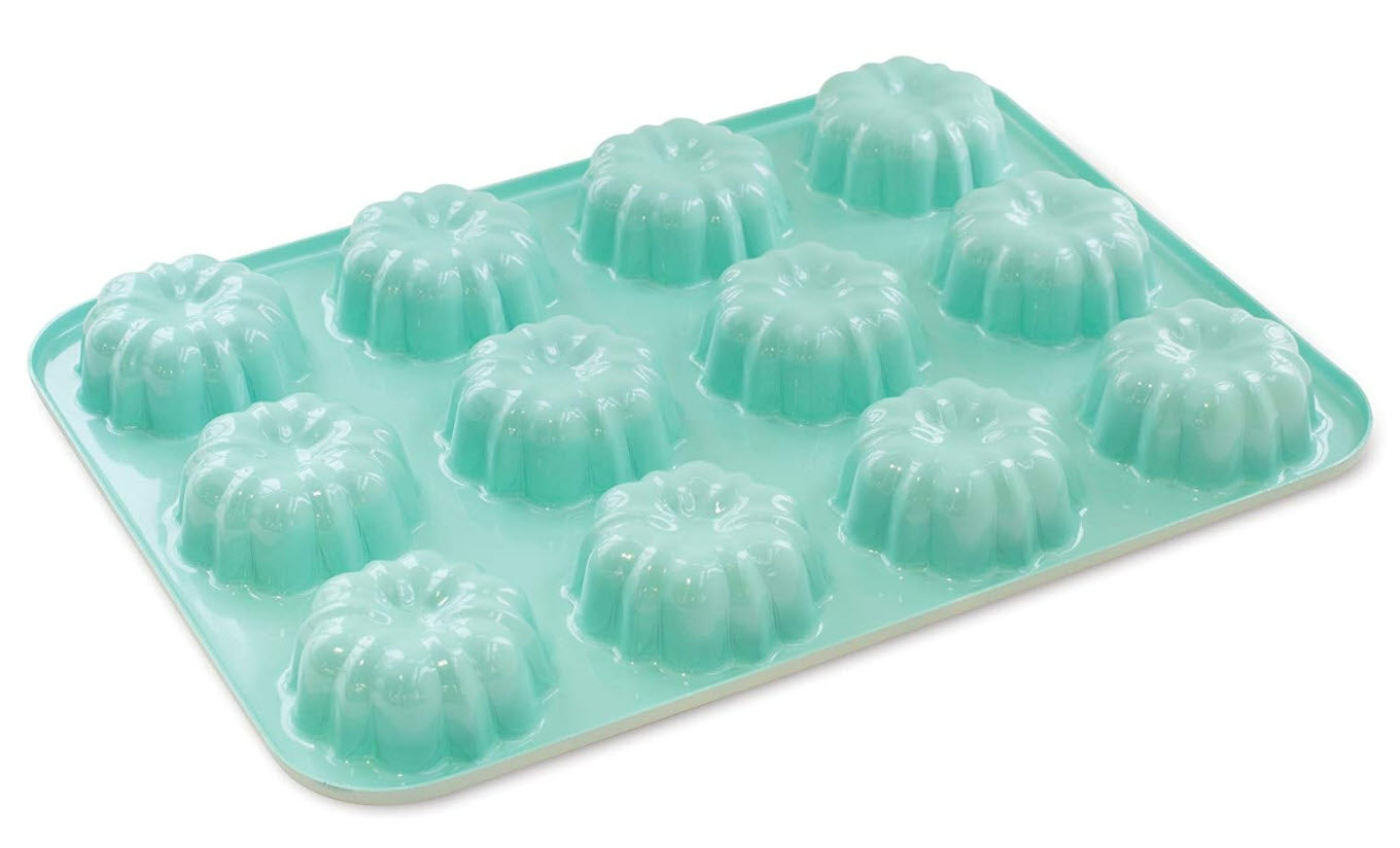 Nordic Ware Bundt Cupcake Pan, 12-cavities