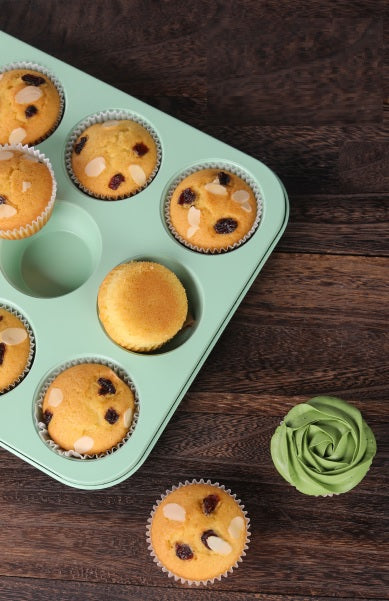 Cupcake Pan, 12-cup, Standard