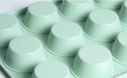 Cupcake Pan, 12-cup, Standard