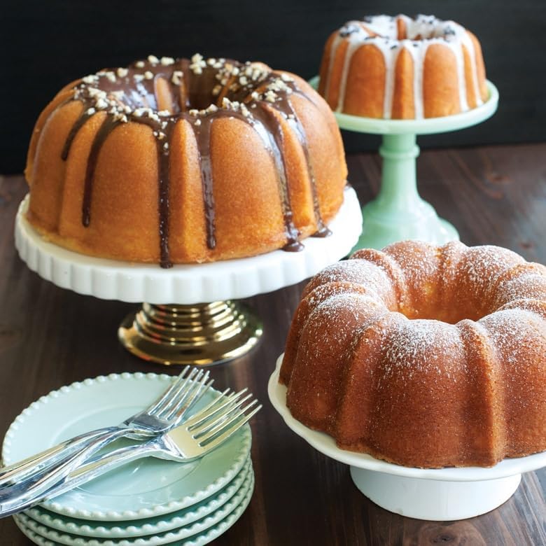 Nordic Ware Tiered Bundt Set, 3-pc