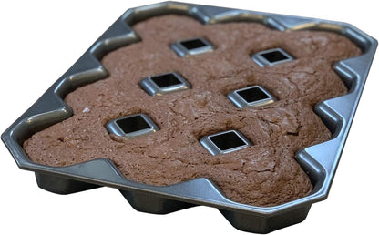 Bakelicious Crispy Corner Brownie Pan, 12-cavities