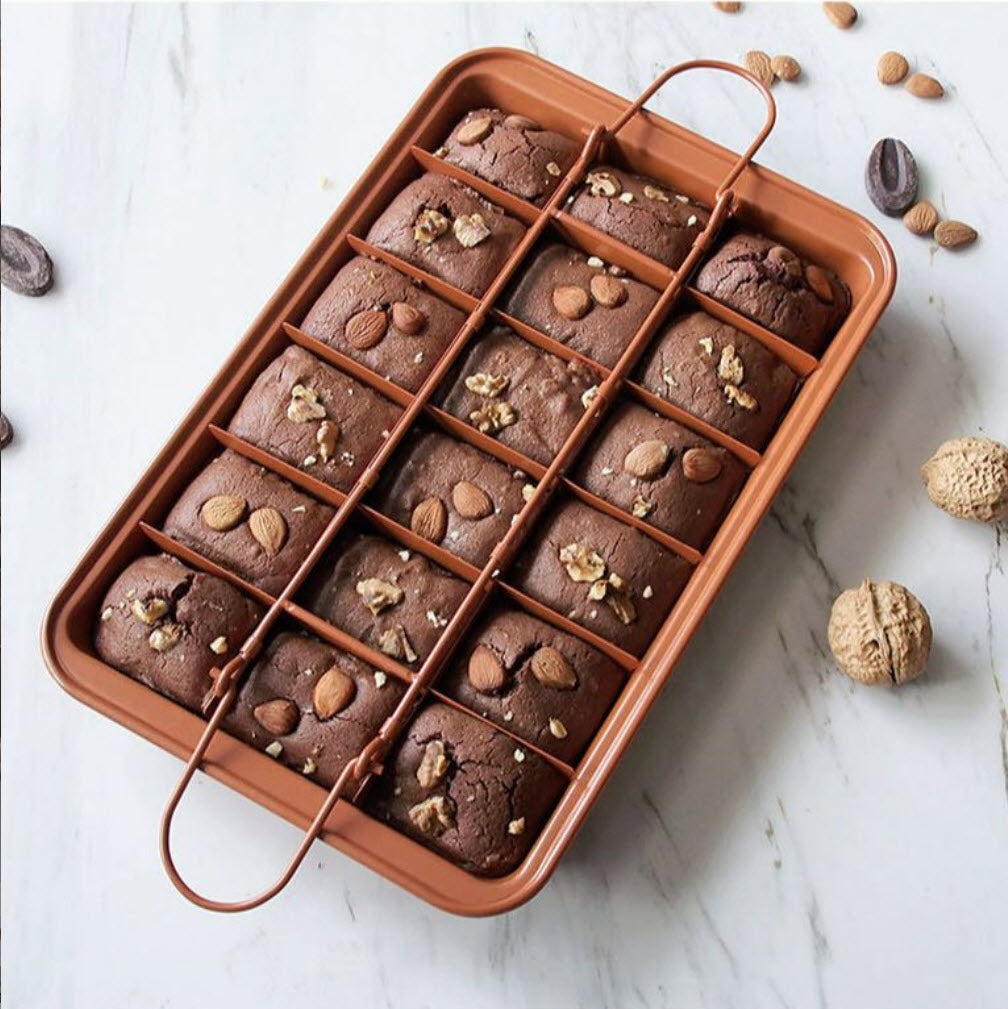 Brownie Pan, Removable Base, 18-cavities