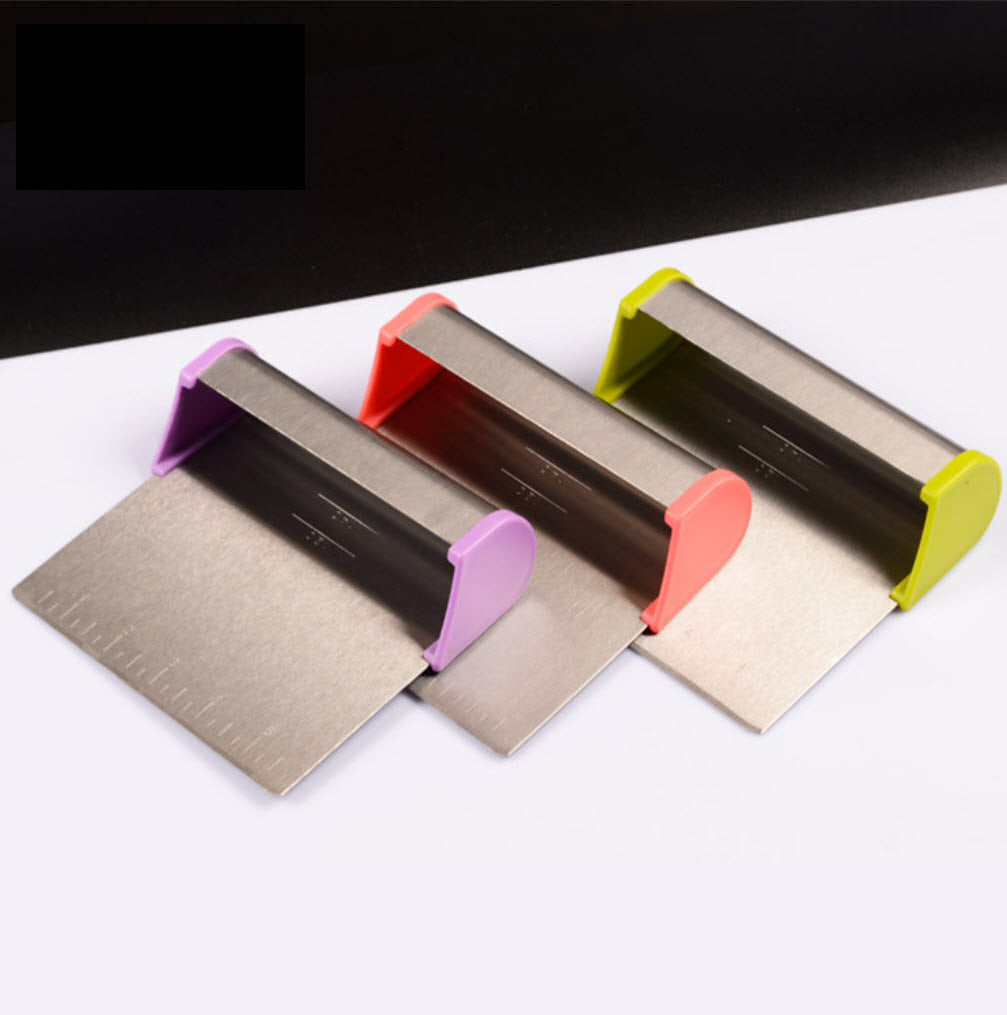 Pastry Bench Scraper