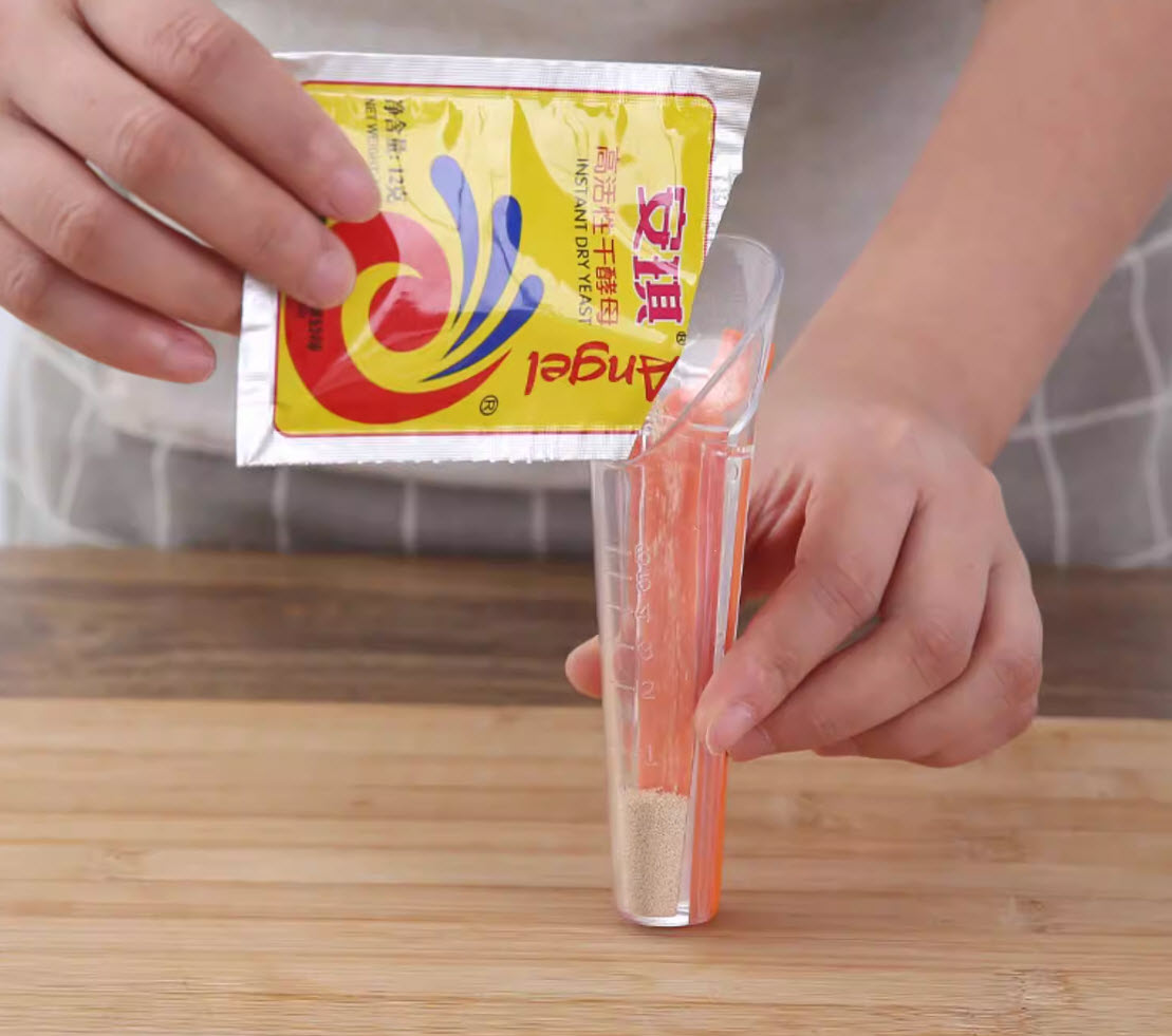 Yeast Measuring Spoon, with Sealing Clip, 1-6g